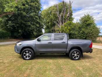 Used Toyota Hilux 2018 for sale - 75058291: Photo