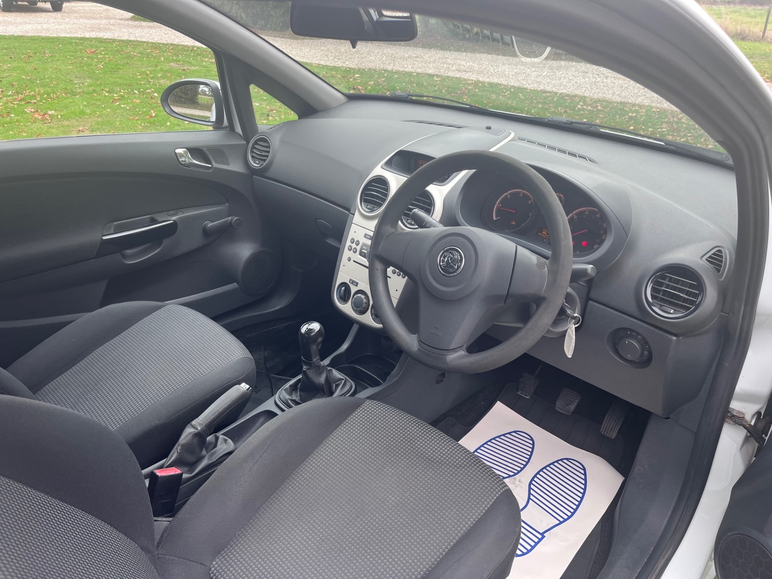 Used Vauxhall Corsa 2009 for sale - 76263502: Photo 14