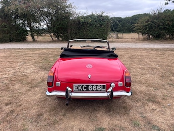 Used MG MGB 1972 for sale - 79537772: Photo