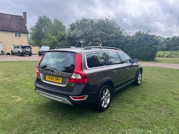 Used Volvo XC70 2009 for sale - 78628677: Photo