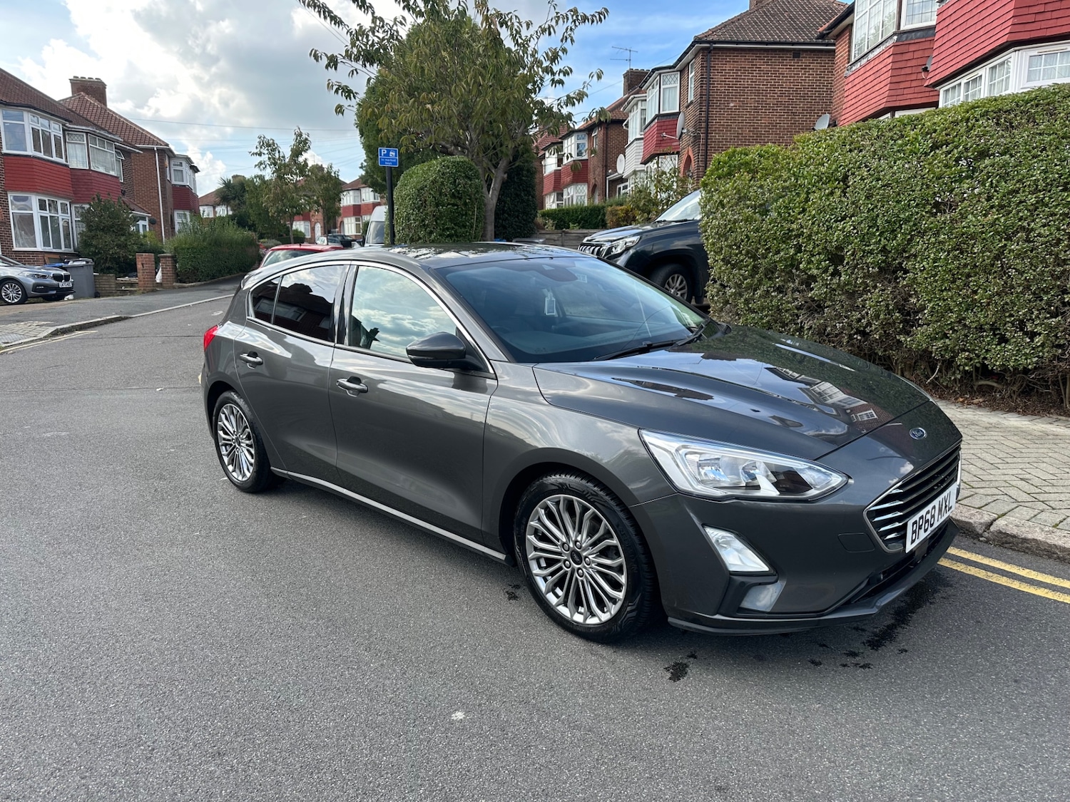 Used Ford Focus 2019 for sale - 76452489: Photo 1