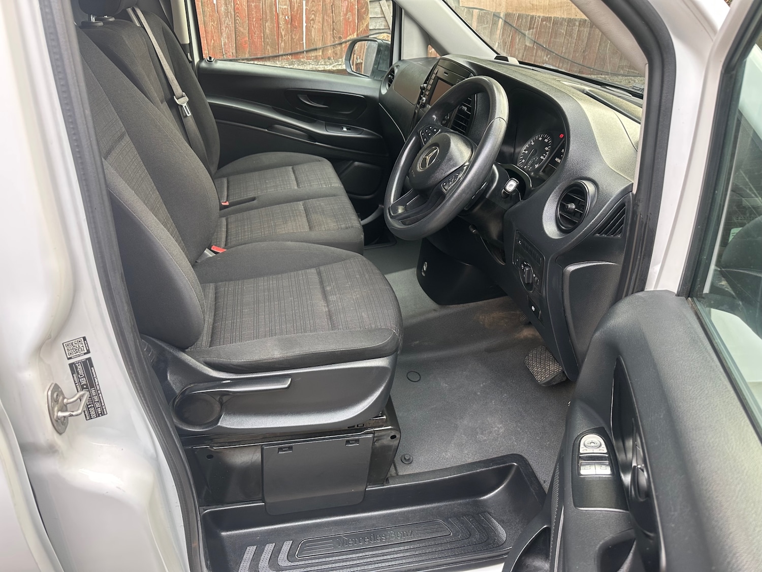 Used Mercedes-Benz Vito 2017 for sale - 76452408: Photo 13