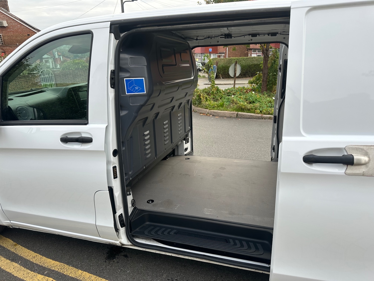 Used Mercedes-Benz Vito 2017 for sale - 76452408: Photo 16