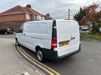 Used Mercedes-Benz Vito 2017 for sale - 76452408: Photo