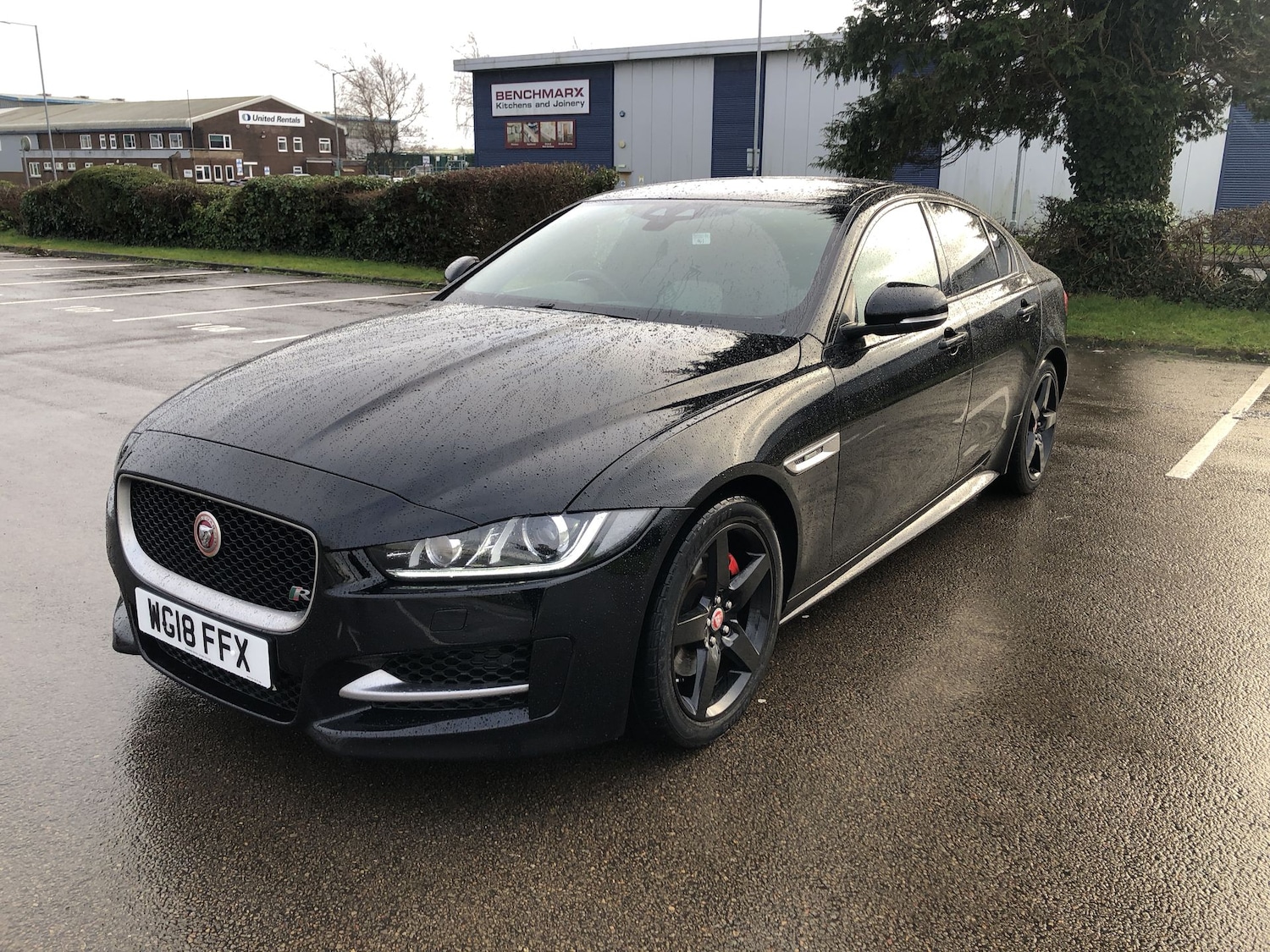Used Jaguar XE 2018 for sale - 77318236: Photo 3