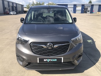 Used Vauxhall Combo Life 2022 for sale - 79611101: Photo