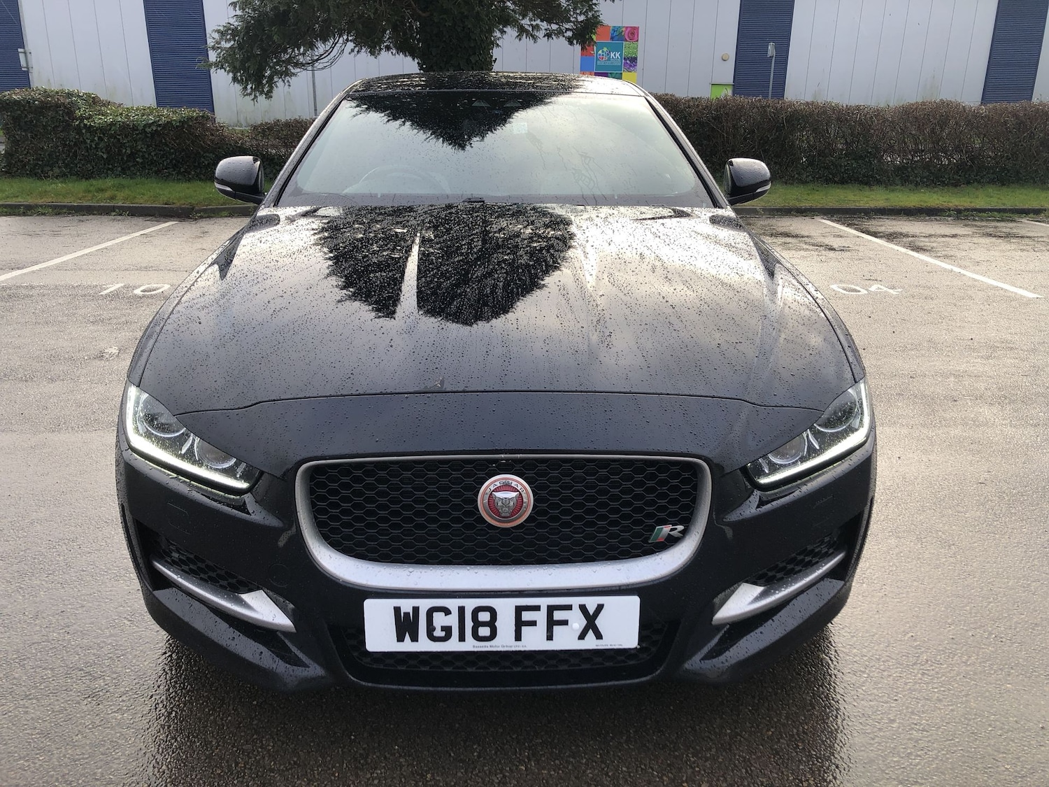 Used Jaguar XE 2018 for sale - 77416836: Photo 2