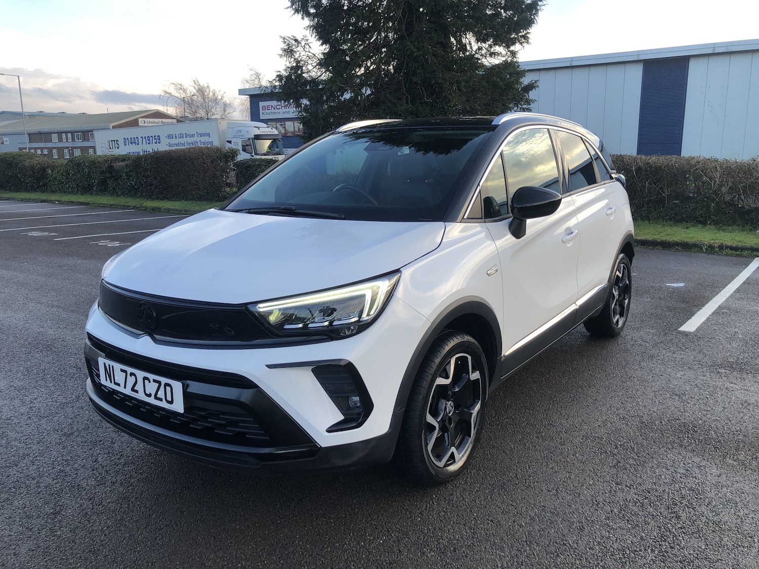 Used Vauxhall Crossland 2022 for sale - 77258019: Photo 3