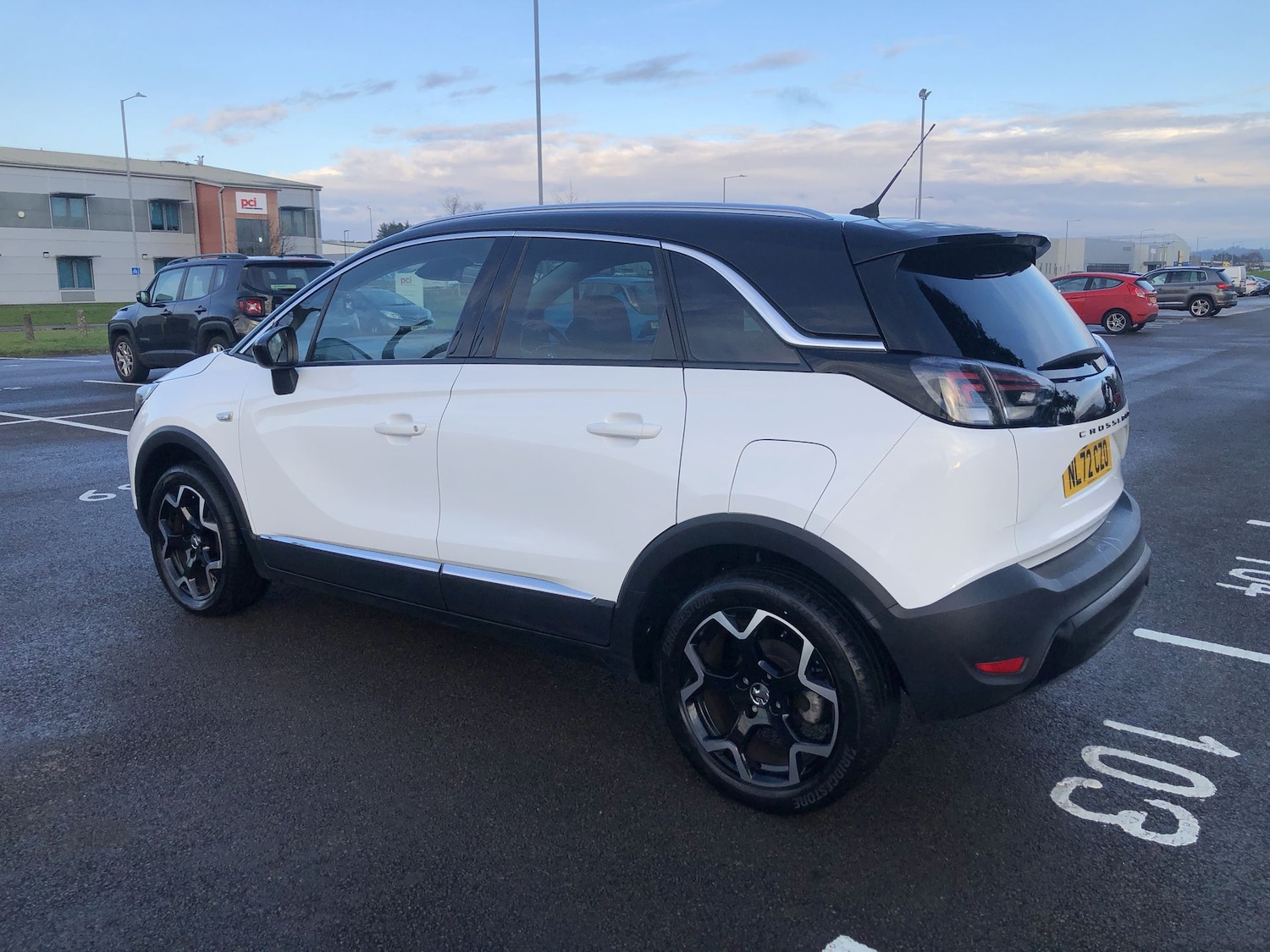 Used Vauxhall Crossland 2022 for sale - 77258019: Photo 5