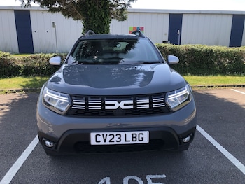Used Dacia Duster 2023 for sale - 78687700: Photo