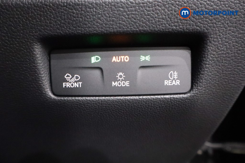 Used Volkswagen Passat 2025 for sale - 77639763: Photo 24