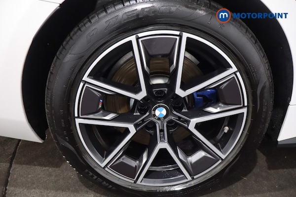 Used BMW i4 2024 for sale - 76303433: Photo 17