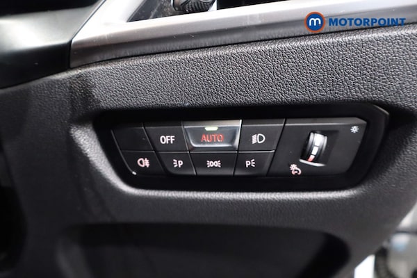 Used BMW i4 2024 for sale - 76303433: Photo 30