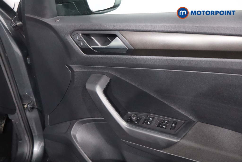 Used Volkswagen T-Roc 2019 for sale - 77446587: Photo 30