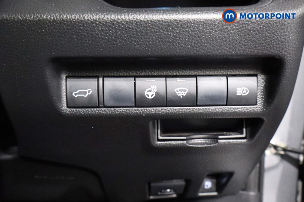 Used Toyota RAV4 2020 for sale - 76650745: Photo 27