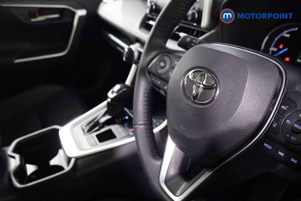 Used Toyota RAV4 2020 for sale - 76650745: Photo 32