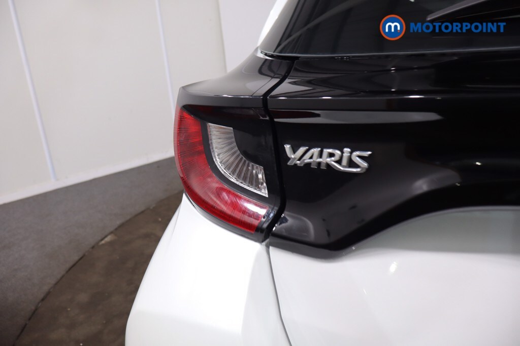 Used Toyota Yaris 2022 for sale - 78064831: Photo 44