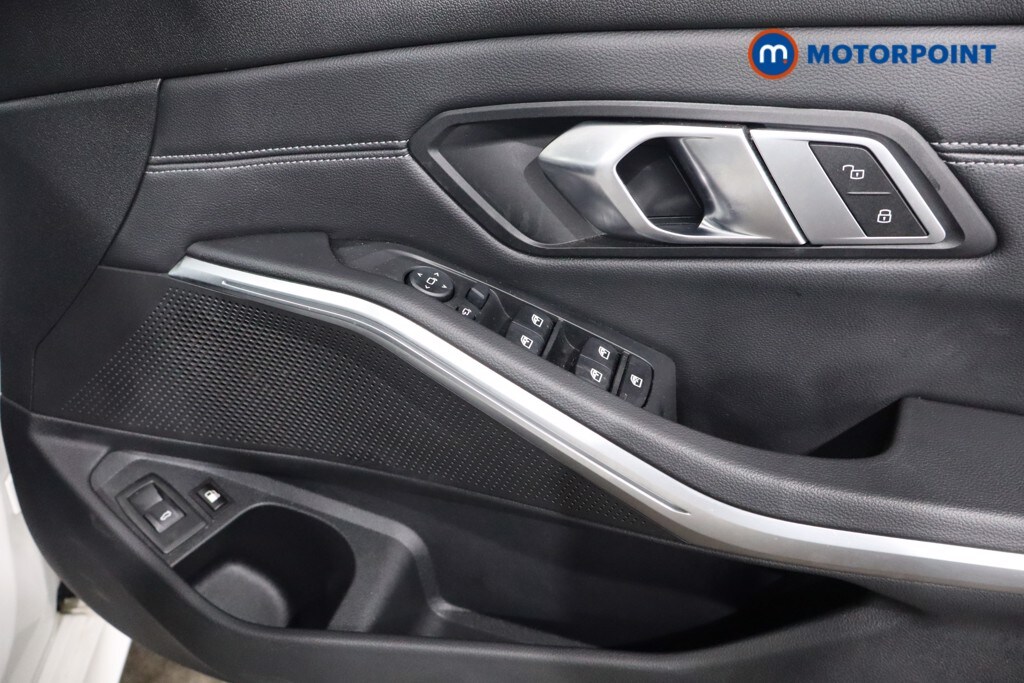 Used BMW 3 Series 2021 for sale - 76762742: Photo 31