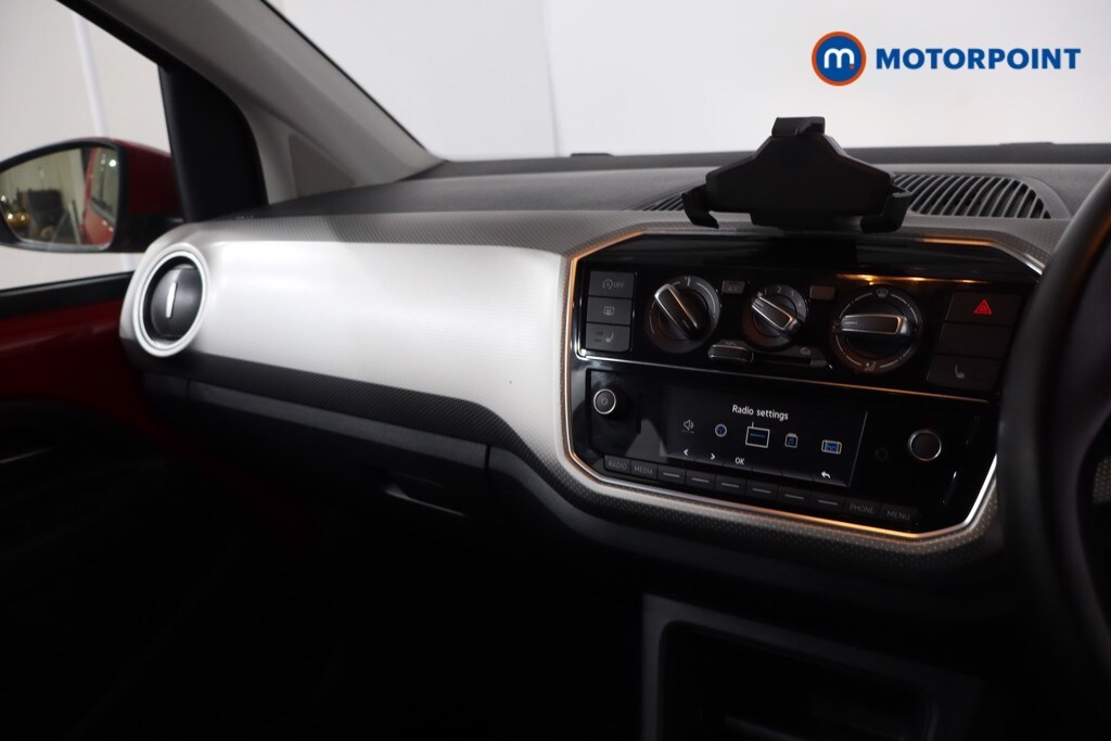 Used Volkswagen up! 2017 for sale - 78153247: Photo 25