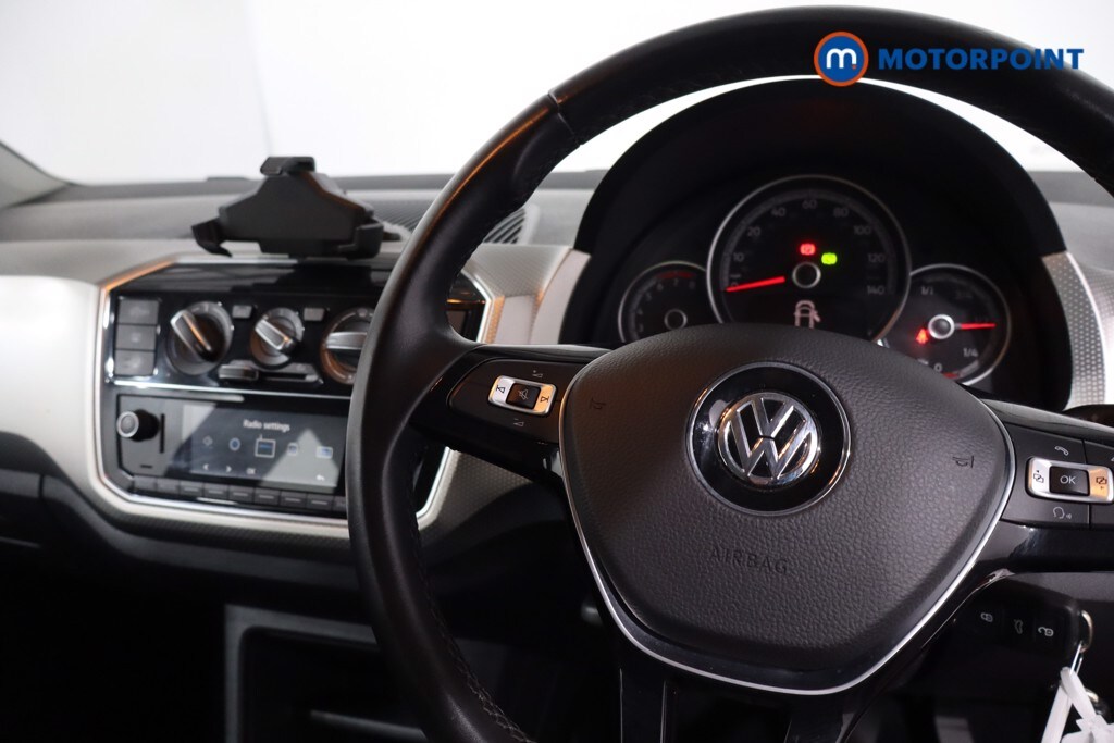 Used Volkswagen up! 2017 for sale - 78153247: Photo 26