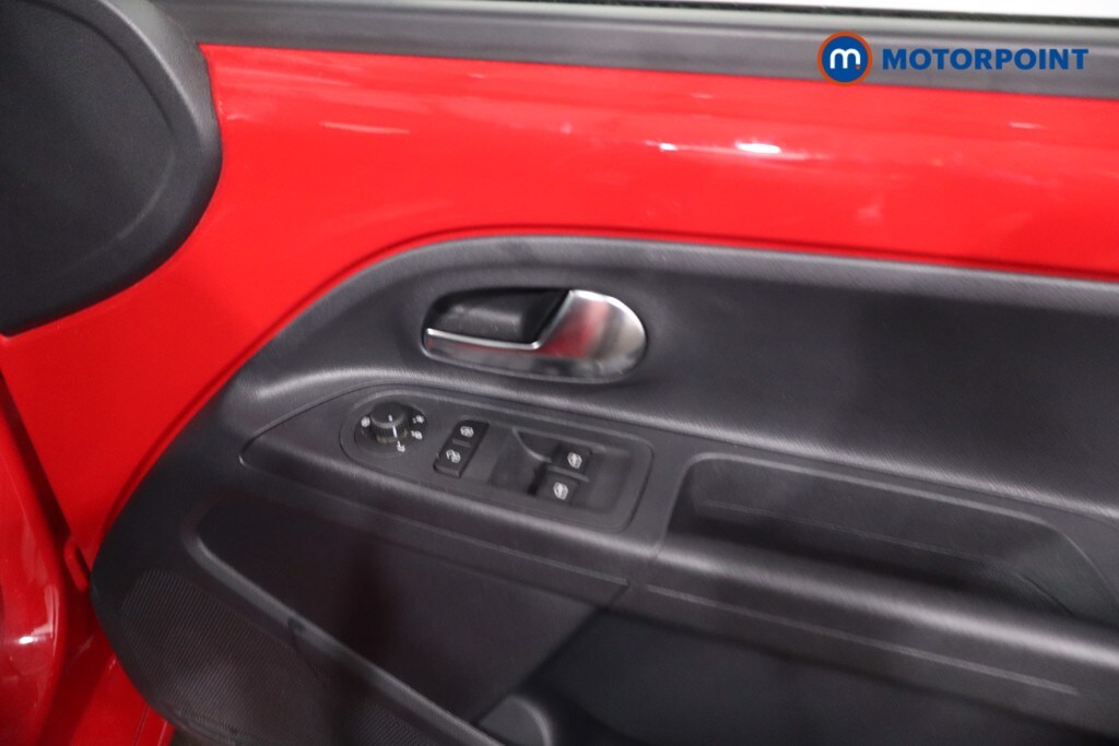 Used Volkswagen up! 2017 for sale - 78153247: Photo 30