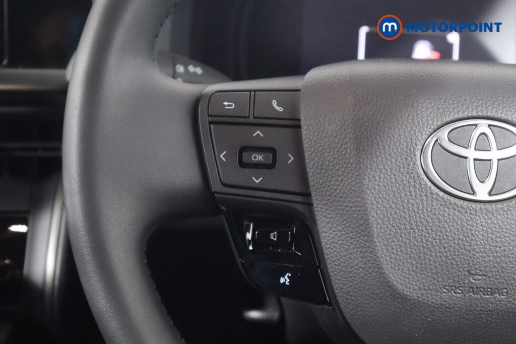 Used Toyota C-HR 2024 for sale - 75960371: Photo 15