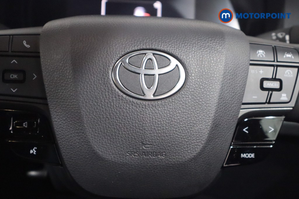 Used Toyota C-HR 2024 for sale - 75960371: Photo 27