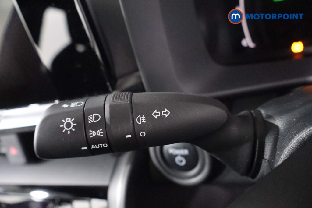 Used Toyota C-HR 2024 for sale - 75960371: Photo 29