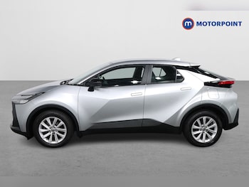 Used Toyota C-HR 2024 for sale - 75960371: Photo 4