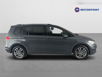 Used Volkswagen Touran 2025 for sale - 79477725: Photo