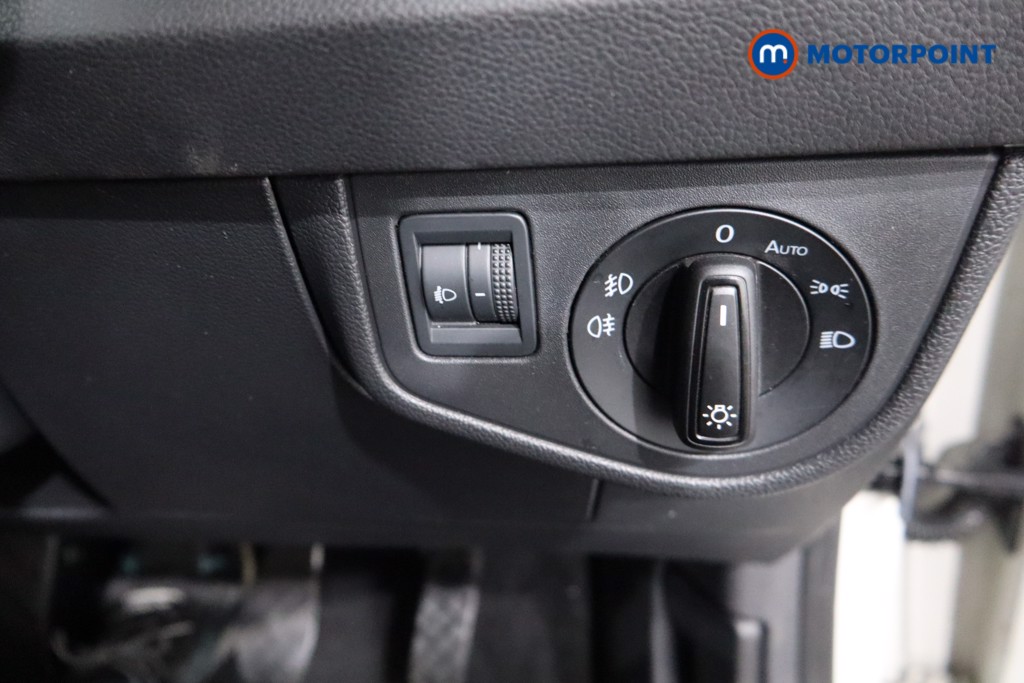 Used Volkswagen Taigo 2023 for sale - 76303050: Photo 29