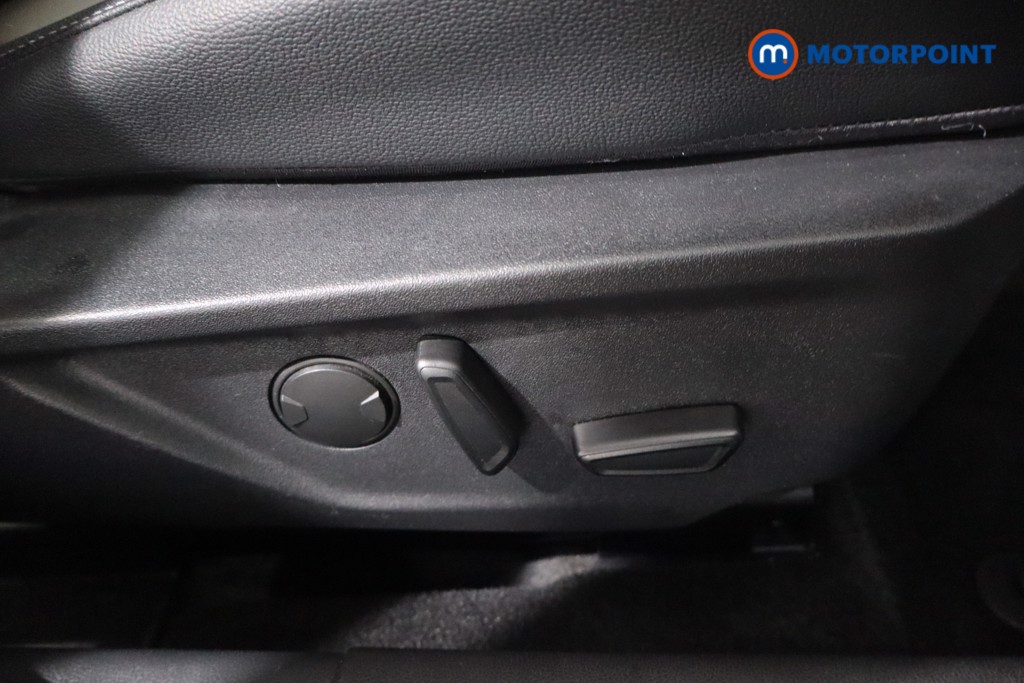 Used Ford Focus 2020 for sale - 76980229: Photo 36