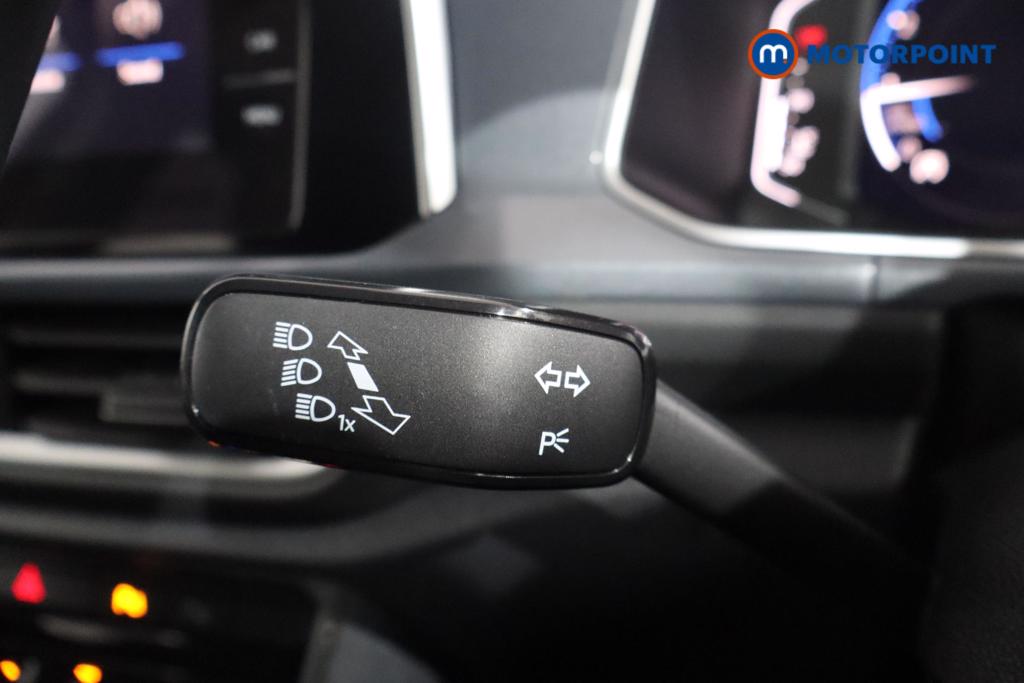 Used Volkswagen T-Roc 2024 for sale - 76222829: Photo 18