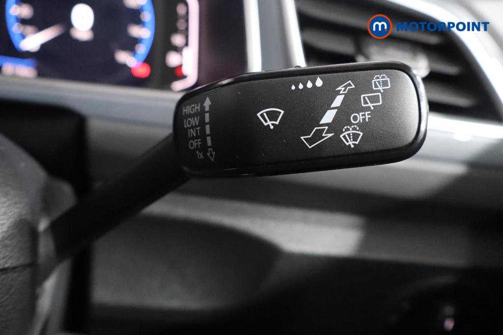 Used Volkswagen T-Roc 2024 for sale - 76222829: Photo 19