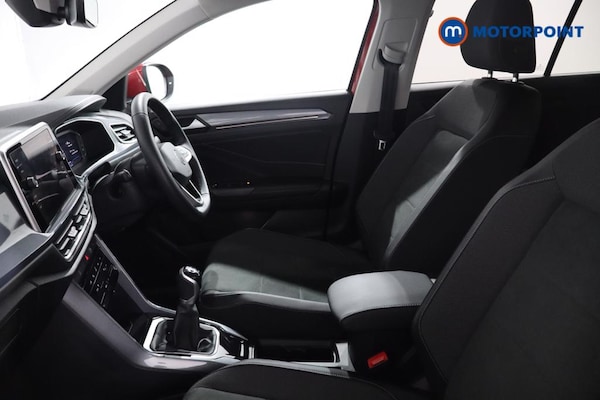 Used Volkswagen T-Roc 2024 for sale - 76222829: Photo 24