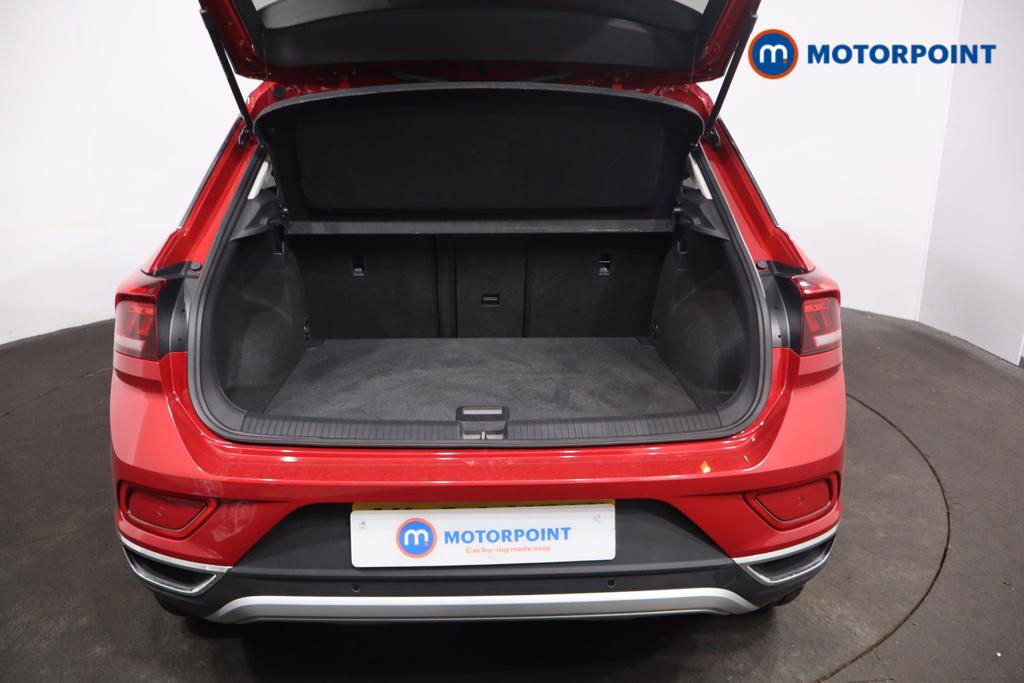 Used Volkswagen T-Roc 2024 for sale - 76222829: Photo 27