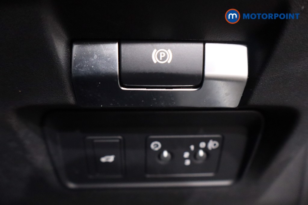 Used Land Rover Discovery Sport 2020 for sale - 77946578: Photo 25