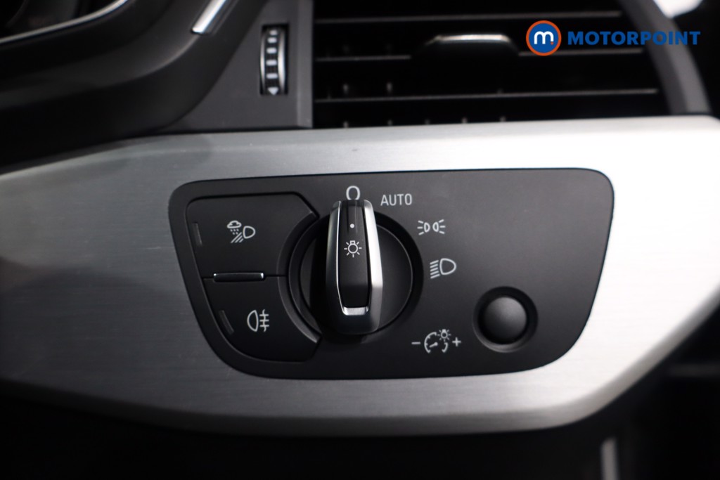 Used Audi A4 2020 for sale - 76641396: Photo 30