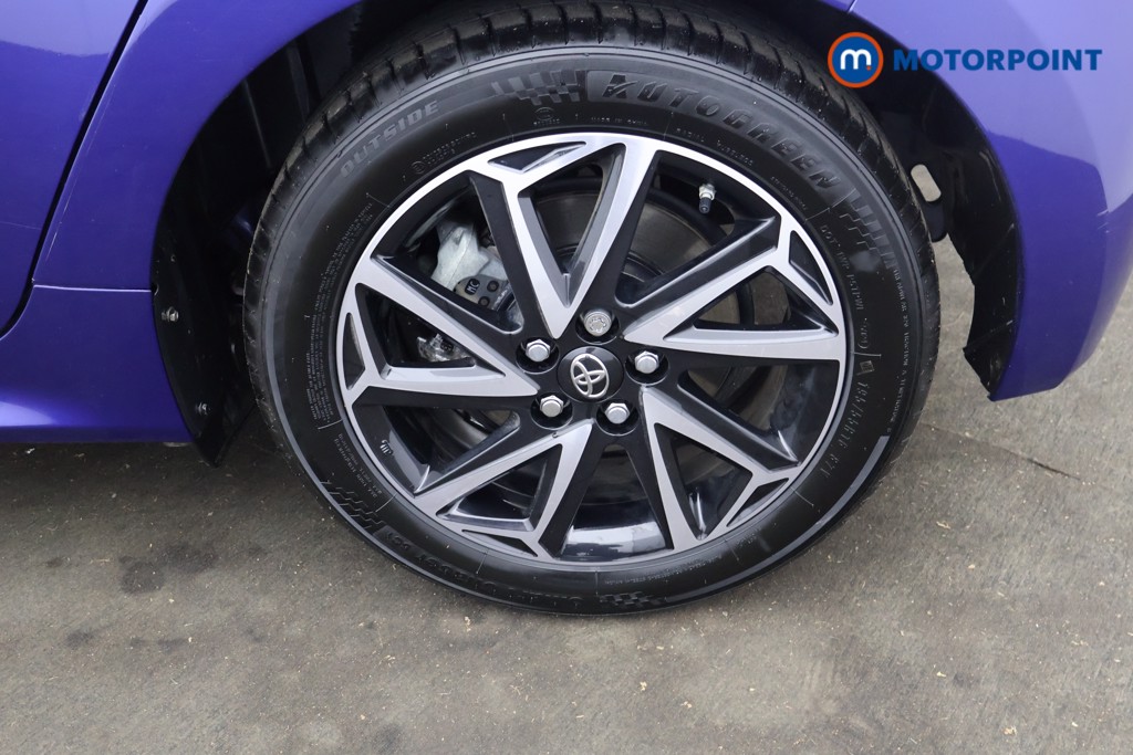 Used Toyota Yaris 2023 for sale - 77259304: Photo 32