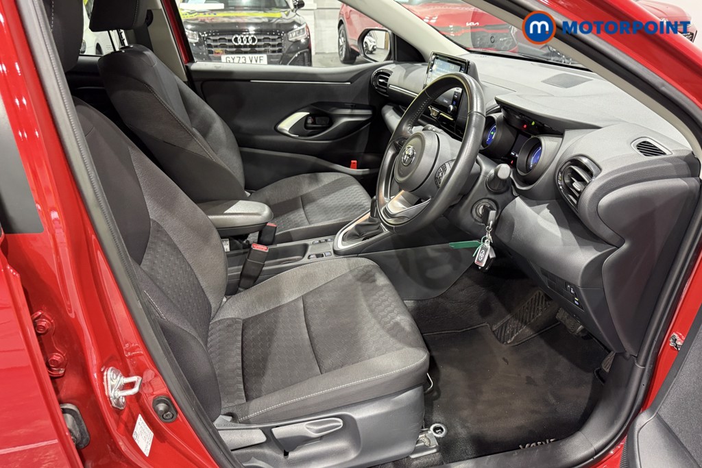 Used Toyota Yaris 2023 for sale - 76892572: Photo 9