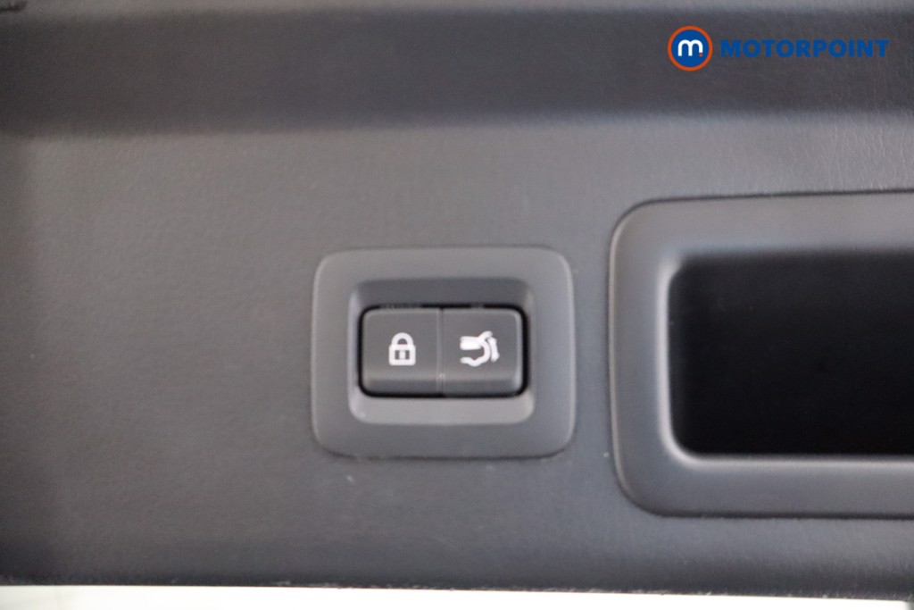 Used Mazda CX-30 2021 for sale - 76364192: Photo 48