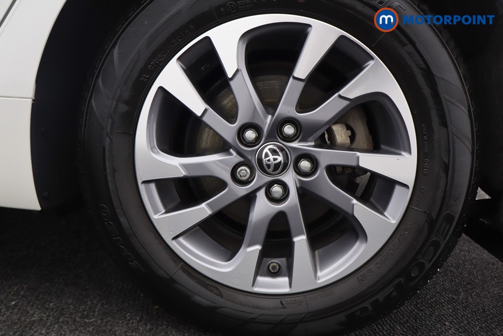 Used Toyota Prius 2019 for sale - 77354655: Photo 28