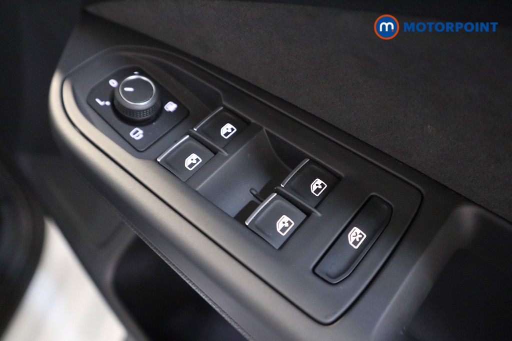 Used Volkswagen Golf 2024 for sale - 77171322: Photo 18