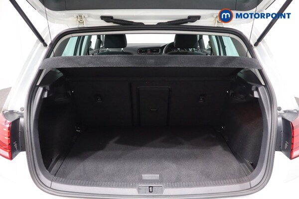 Used Volkswagen Golf 2020 for sale - 75960356: Photo 44