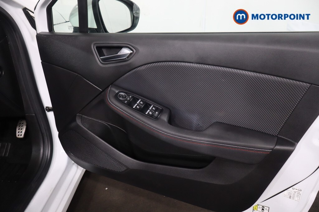 Used Renault Clio for sale - 77364603: Photo 30