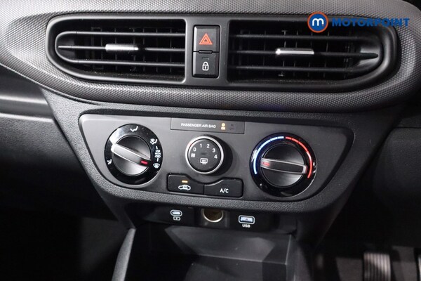 Used Hyundai i10 2024 for sale - 76026799: Photo 26
