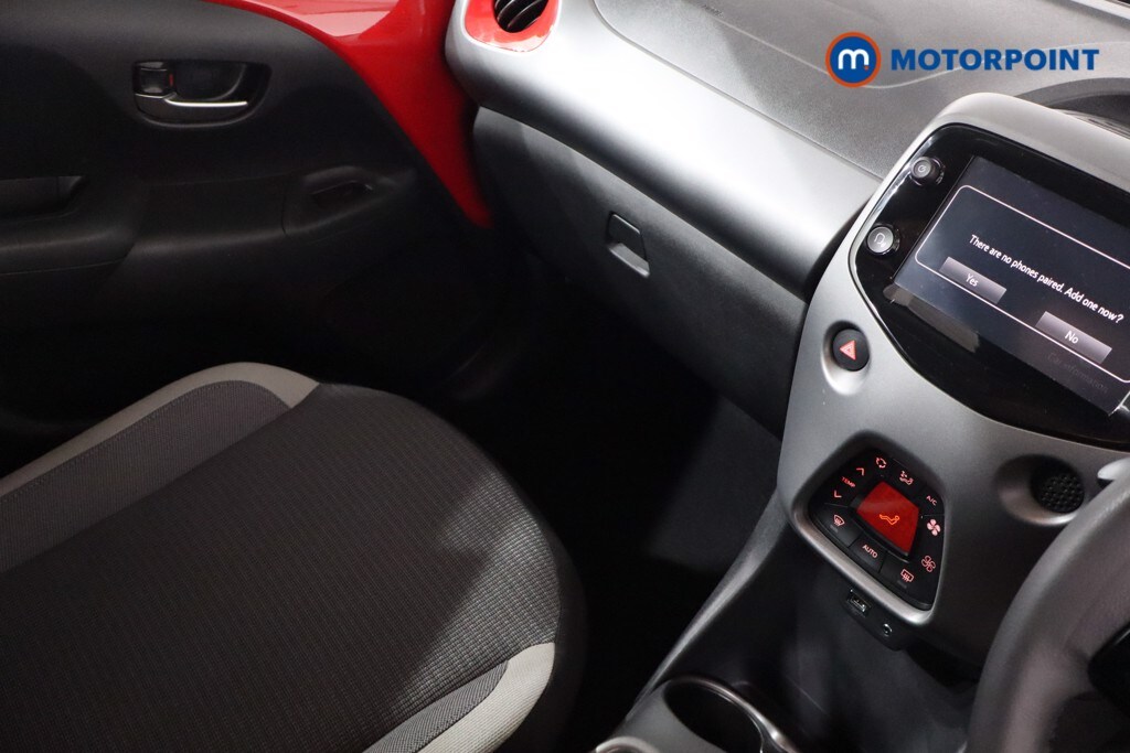 Used Toyota AYGO 2021 for sale - 76117913: Photo 24