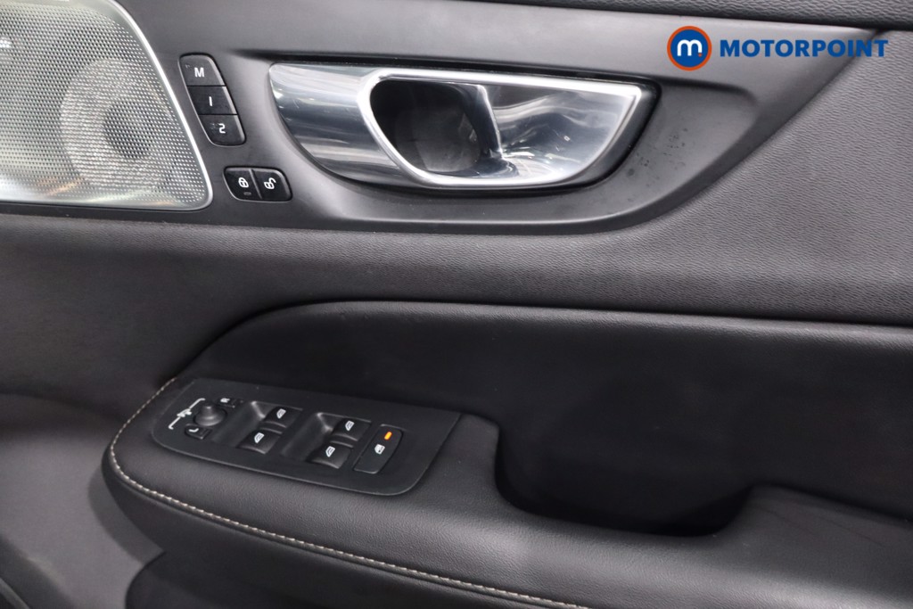 Used Volvo V60 2020 for sale - 77943550: Photo 32