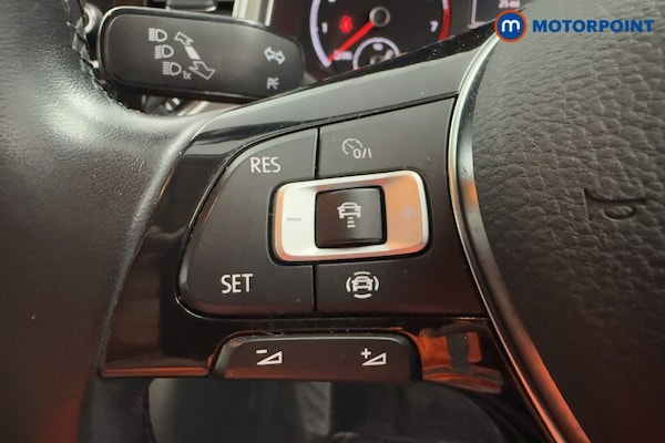 Used Volkswagen T-Roc 2021 for sale - 76114706: Photo 12