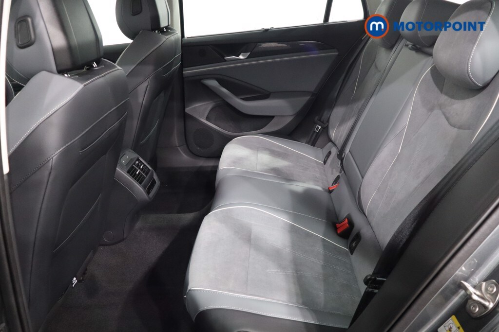 Used Volkswagen Passat 2025 for sale - 76036404: Photo 13